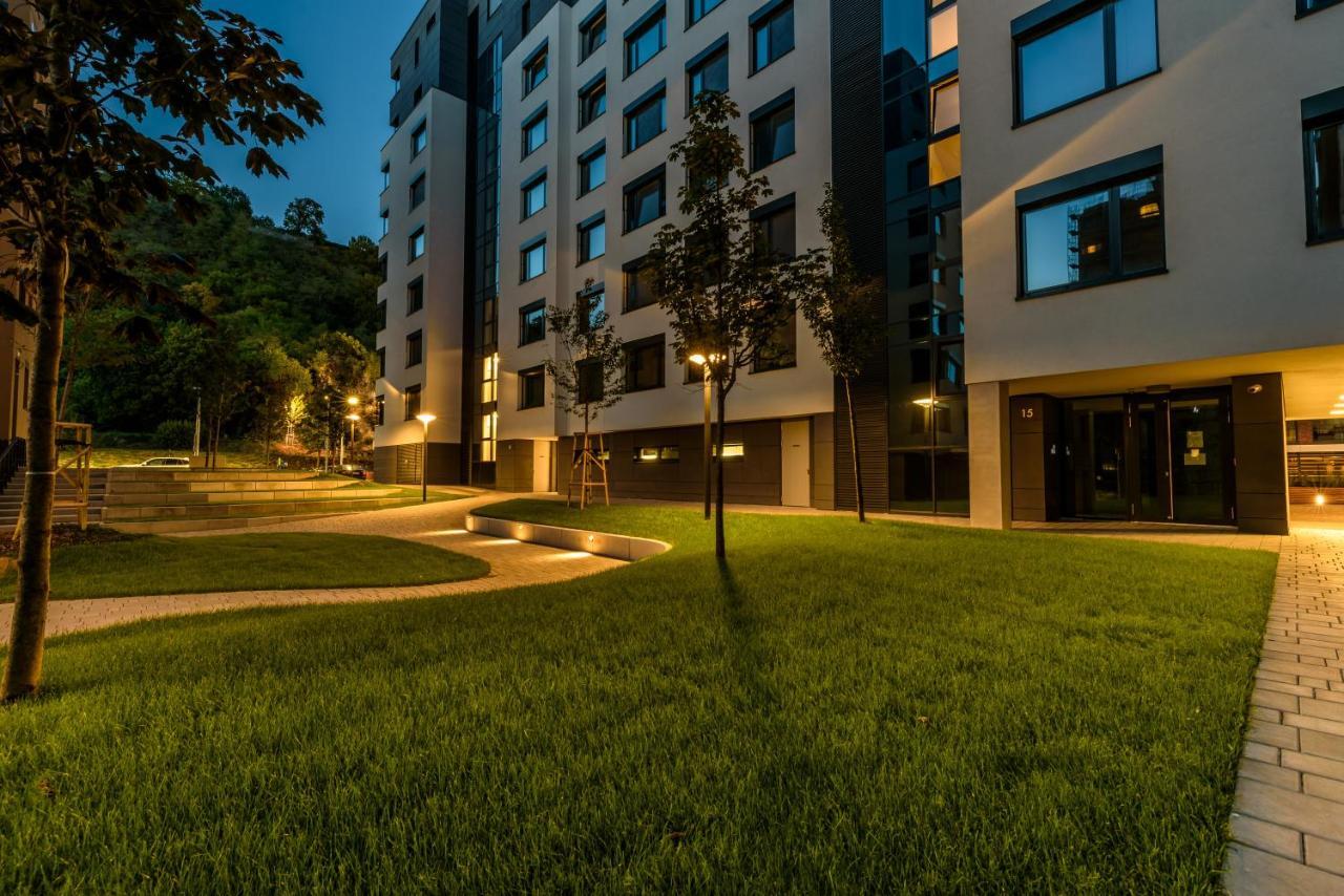 Апартаменты Bratislava Center, River Front, Private Parking Included Экстерьер фото